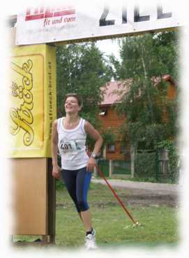 Sabine beim Zieleinlauf